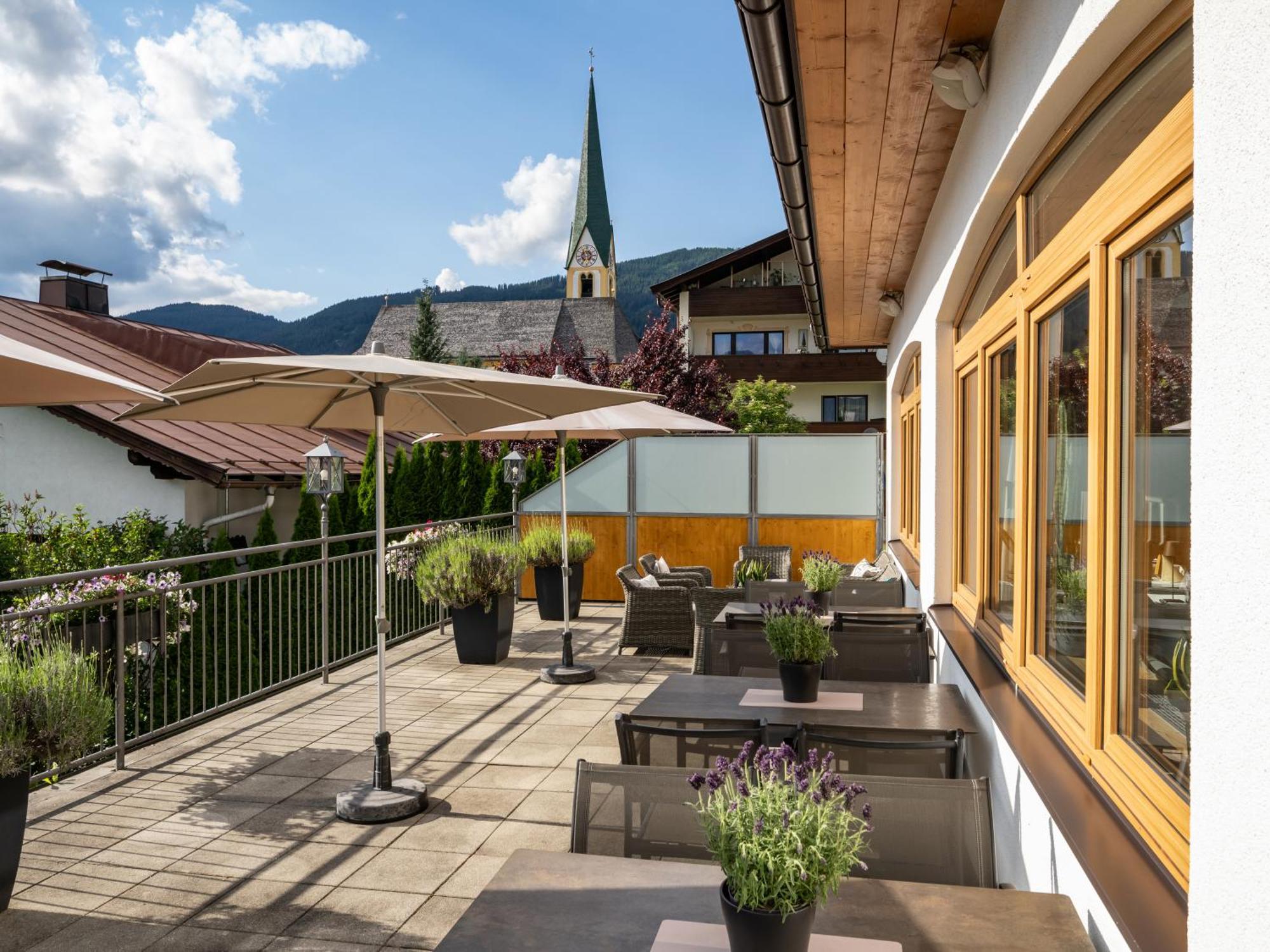 Alpen Glueck Hotel Kirchberger Hof Kirchberg in Tirol Exteriör bild